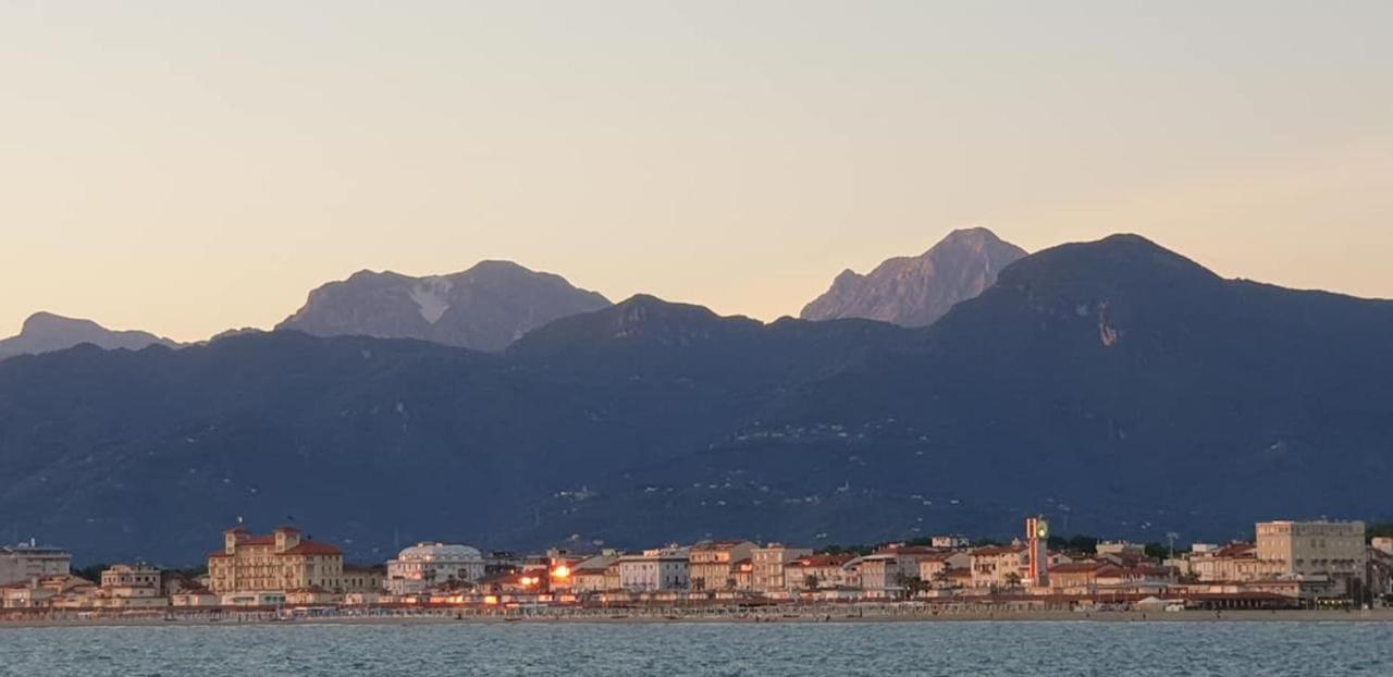 Hotel Pardini Viareggio Luaran gambar